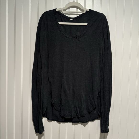 Lululemon Gray Long Sleeve Top Split Hems Size 10 - Picture 2 of 5